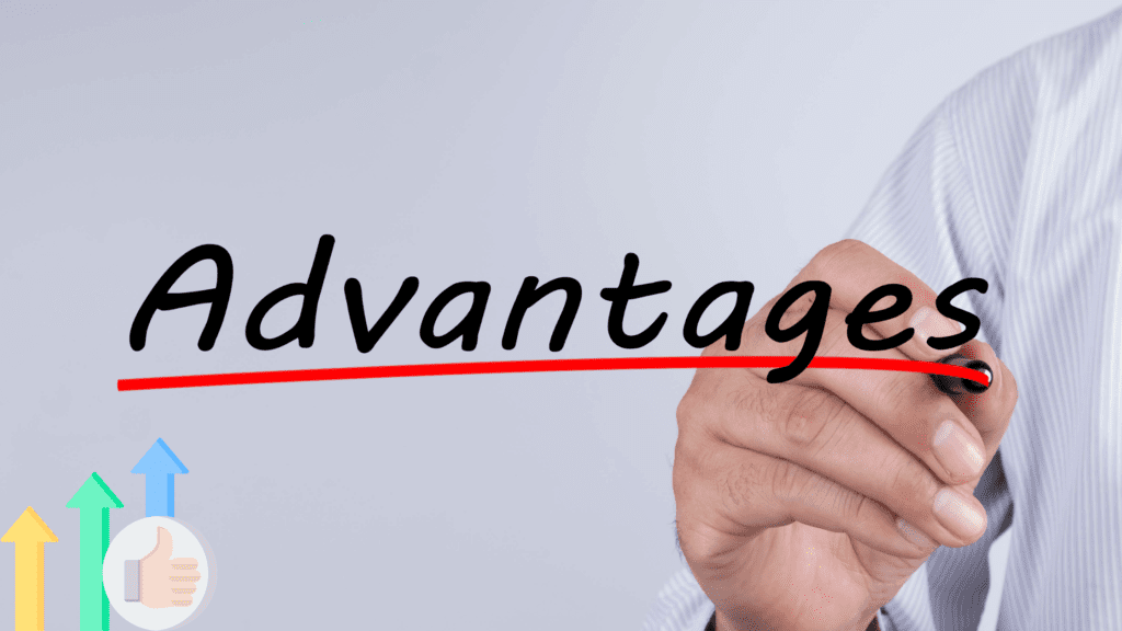 La palabra Advantages escrita a mano y subrayada en rojo, abriendo la lista de ventajas de Proxmox